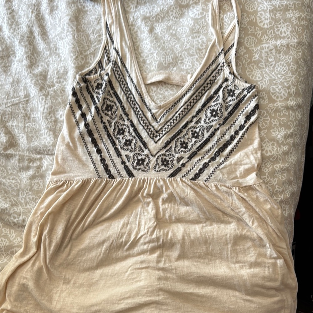 Urban Outfitters Ecote Women's Cream and Gray Embroidered Tank Top